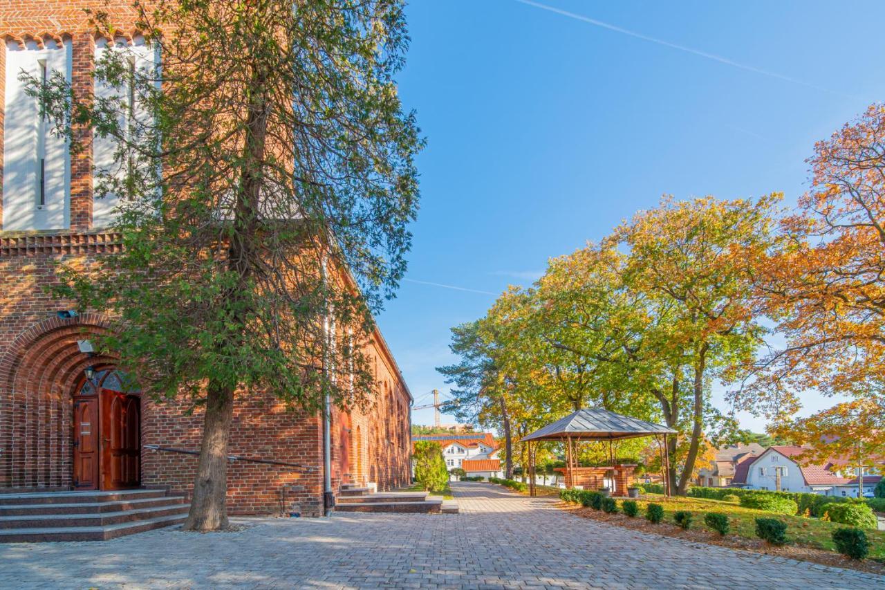 Nadmorski Dom Rekolekcyjny Treptower Deep Exterior foto